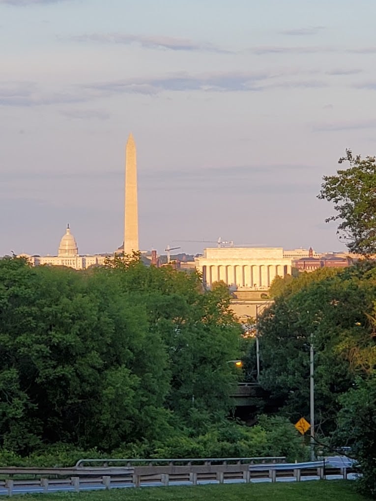 Building Photo - 1021 Arlington Blvd