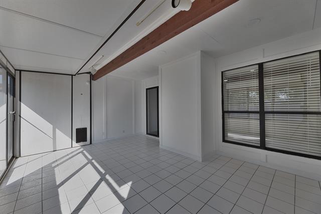 Building Photo - 6404 N Park Dr