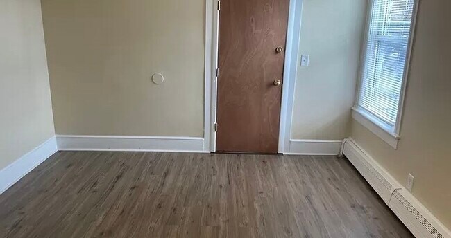 Building Photo - 540 Ansley Dr