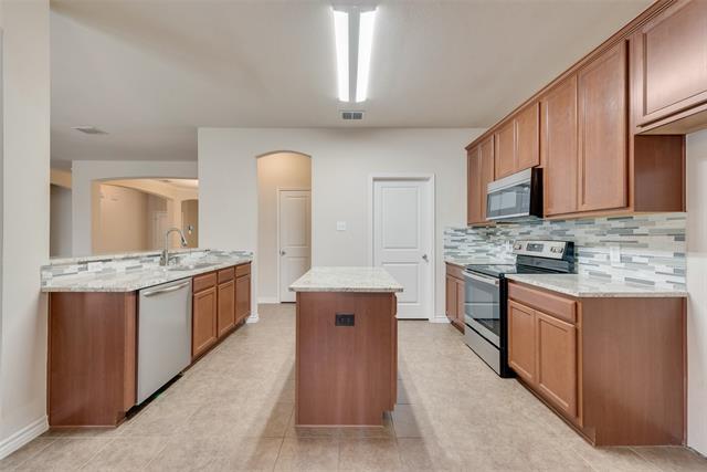 Building Photo - 312 Sheridan Rd