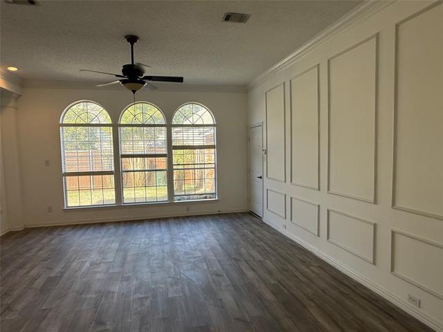 Building Photo - 4669 Wales Dr