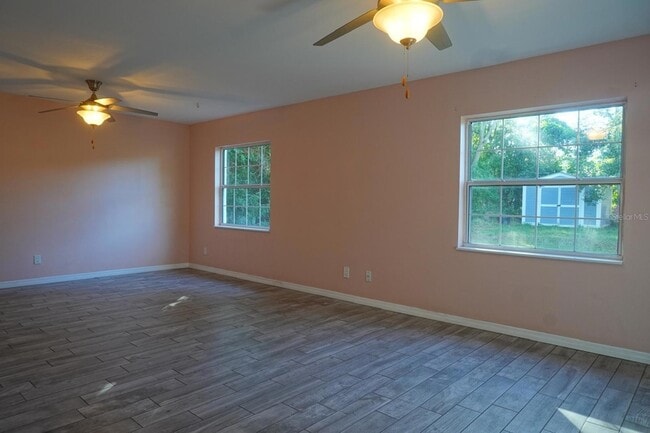 Building Photo - 668 Georgia Ave