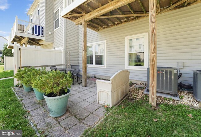 Building Photo - 1416 Nestlewood Ct