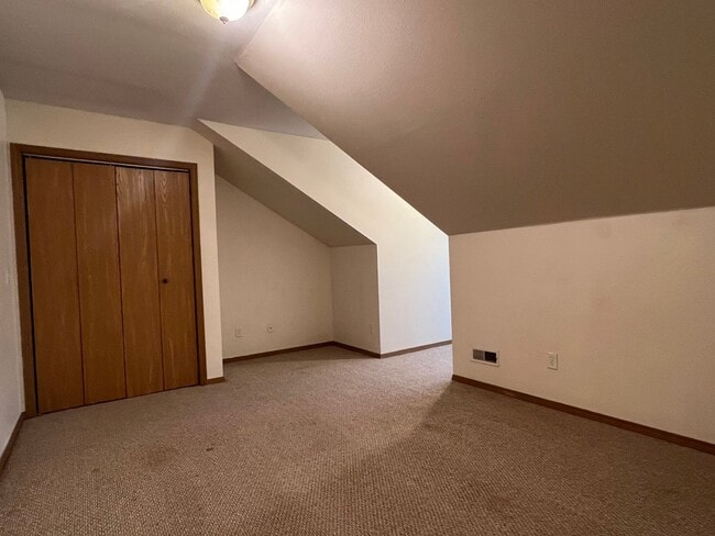 Building Photo - 1267 Pinhook Dr
