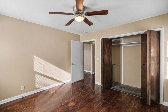 Building Photo - Adorable 2 Bedroom 1 Bath Home in Sylvan Heights!