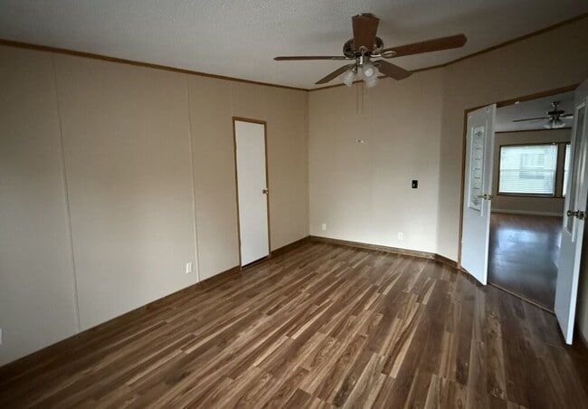Building Photo - 12219 Vista Real