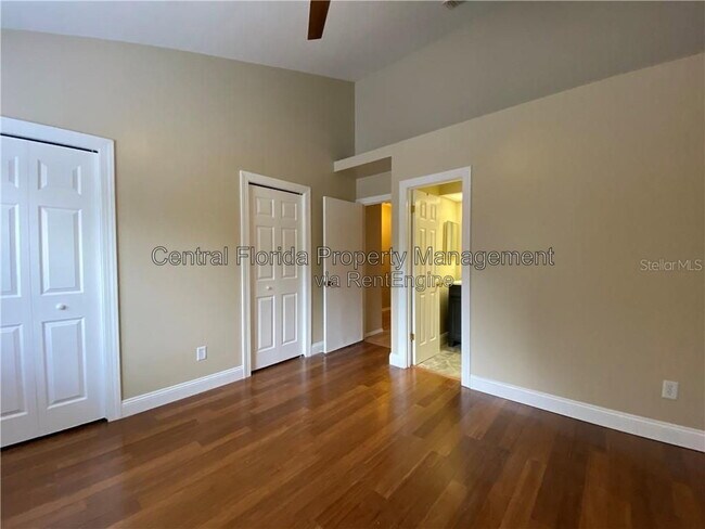 Building Photo - 587 Northbridge Dr
