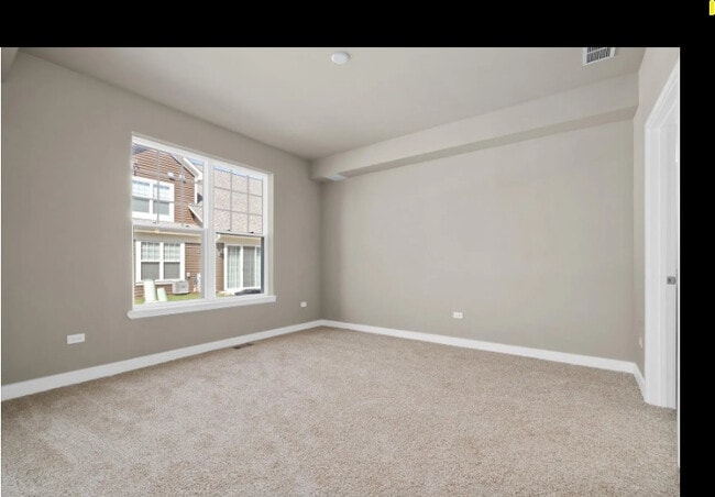 Building Photo - 711 Verandah Dr