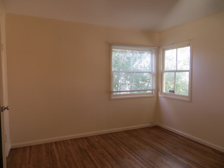 Bedroom #1 with view - 500 Shields St