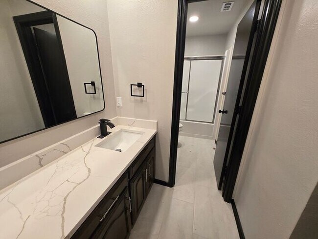 Building Photo - 10327 Bernardin Cir
