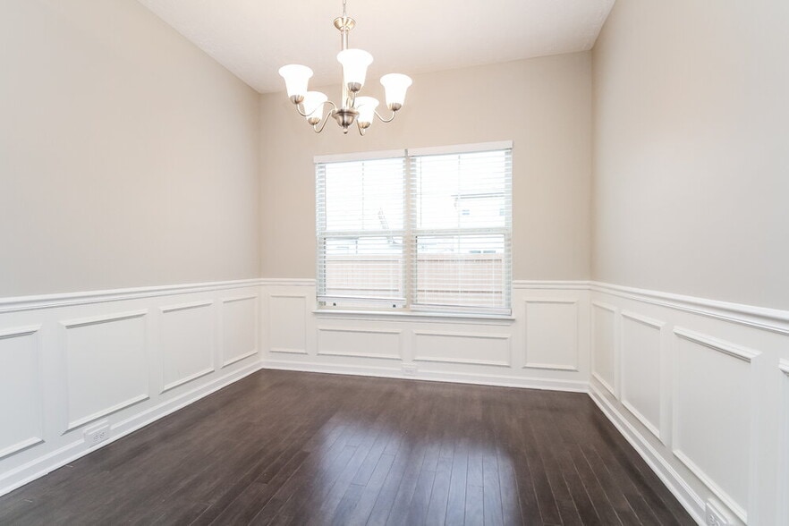 Building Photo - 1728 Bellamy Ln