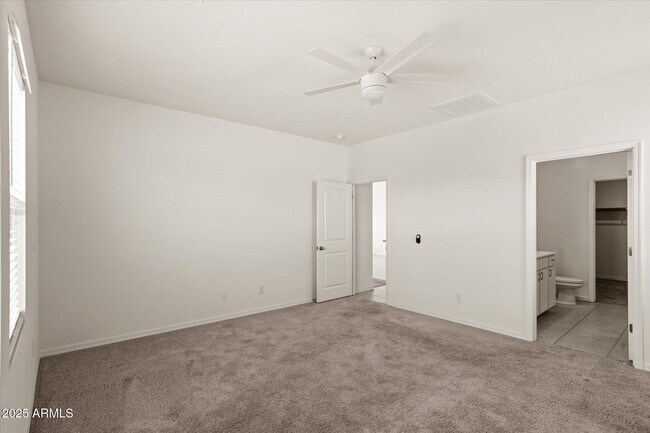 Building Photo - 18461 N Los Gabrieles Way