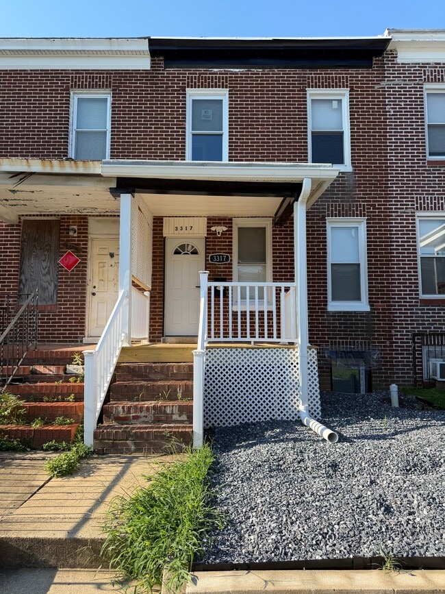 Building Photo - 3317 Ravenwood Ave