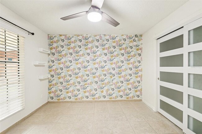 Building Photo - 8724 Mallard Reserve Dr