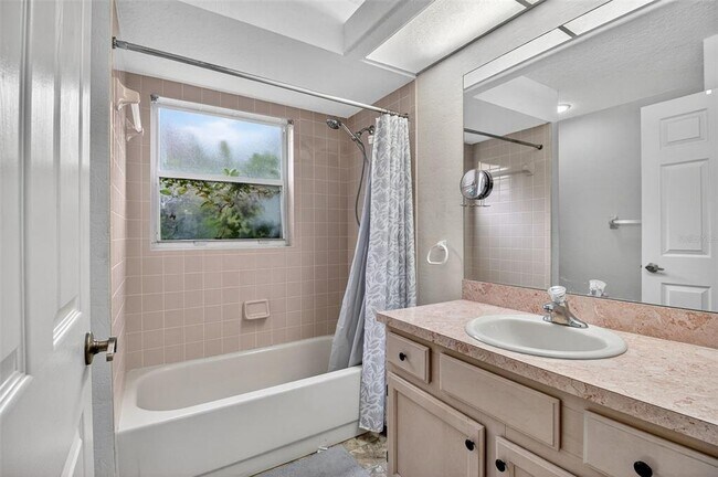 Building Photo - 8841 Kipling Ave