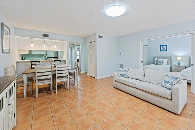 Building Photo - 4574 Ringwood Meadow