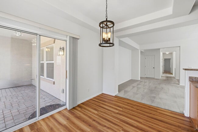 Building Photo - 12683 E Viento St
