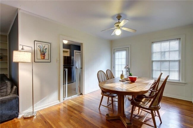 Building Photo - 2831 Pearl St