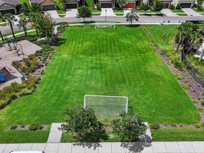 Building Photo - 1313 Trailwater St