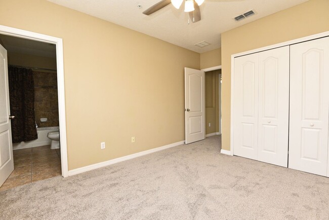 Building Photo - Ideal location in  Winter Springs