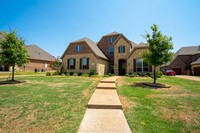 Building Photo - 9006 Forest Park Ct