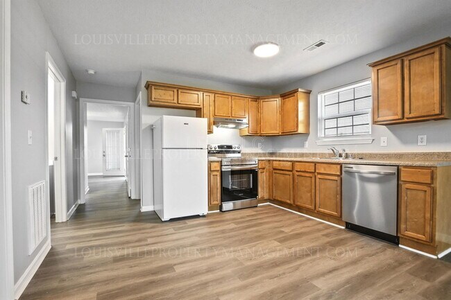 Building Photo - 306 Keeneland Dr