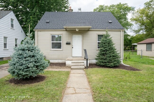 Primary Photo - 28253 Schram St