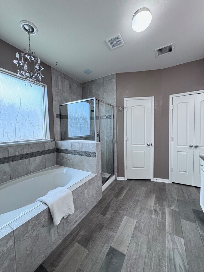 Building Photo - 2820 Pranzo Ln