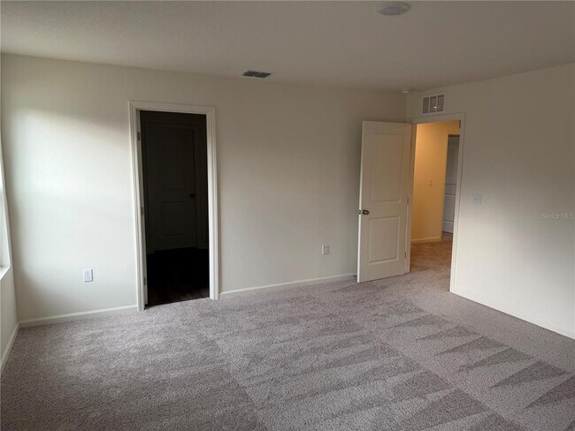 Building Photo - 48 Reidsville Dr