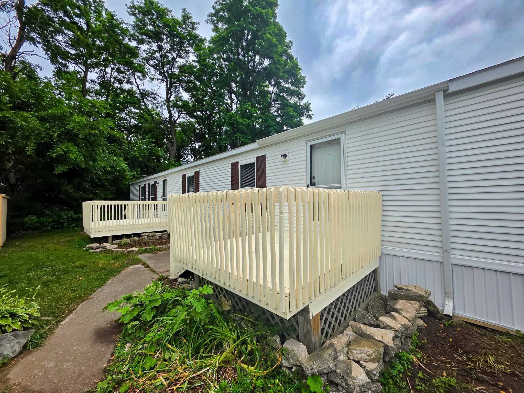 Building Photo - 3676 Willow Ct