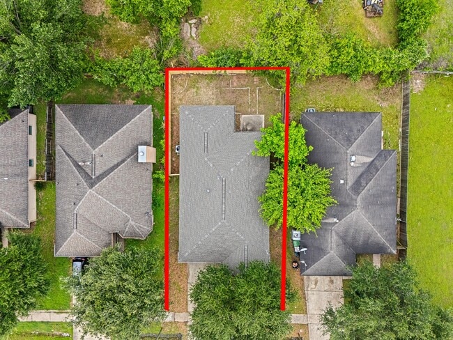 Building Photo - 3521 Lydia St