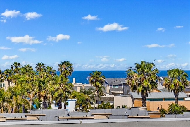 Building Photo - 270 Dahlia Ave