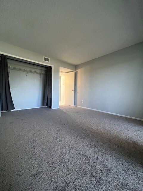 Building Photo - 5825 62nd Ave N