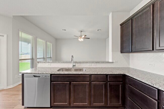 Building Photo - 7017 Hammermill Ln