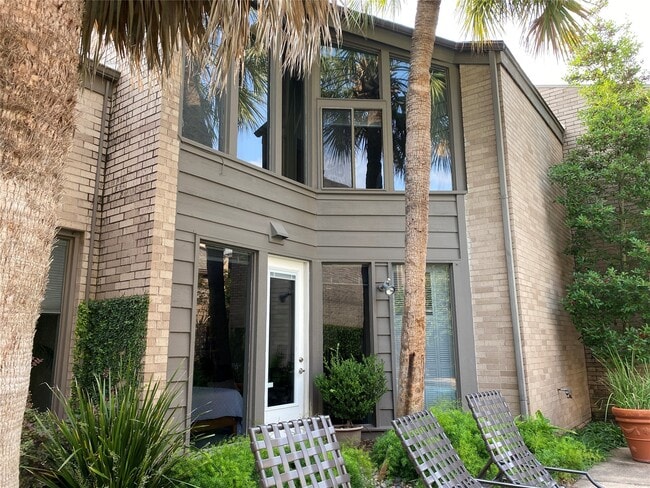 Building Photo - 5003 Yoakum Blvd