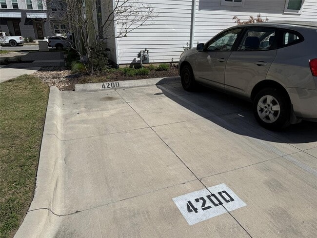 Building Photo - 4200 Margarita St