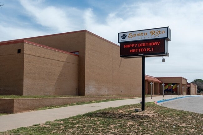 Building Photo - 3119 Mearns Ct