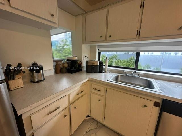 Building Photo - 16909 N Bay Rd