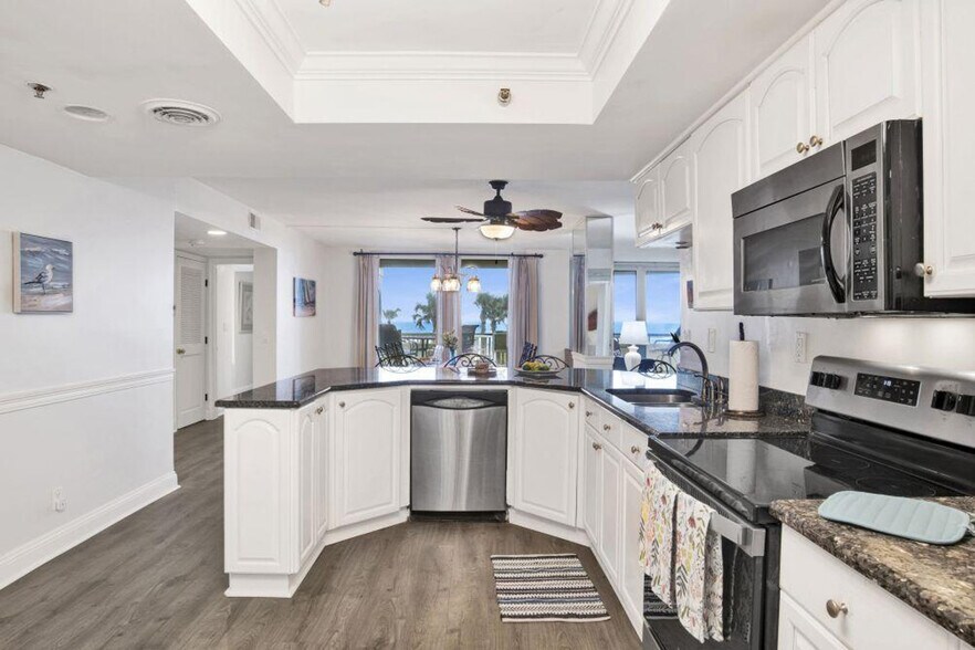 Building Photo - 13753 Perdido Key Dr