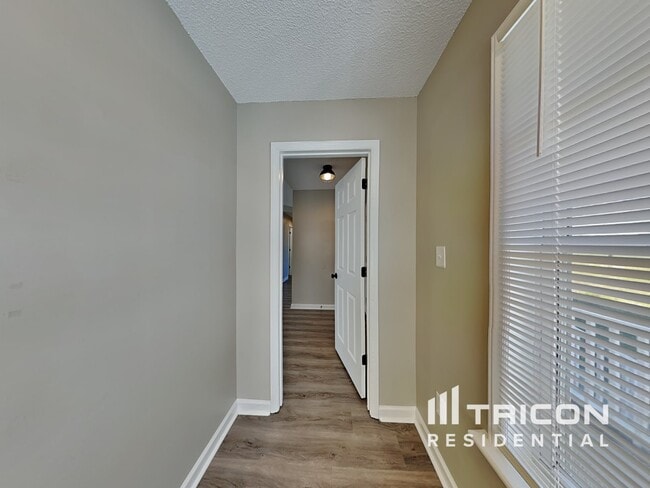 Building Photo - 1331 Sasswood Ln