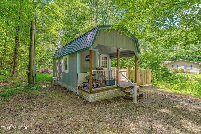 Building Photo - 286 Childs Rd