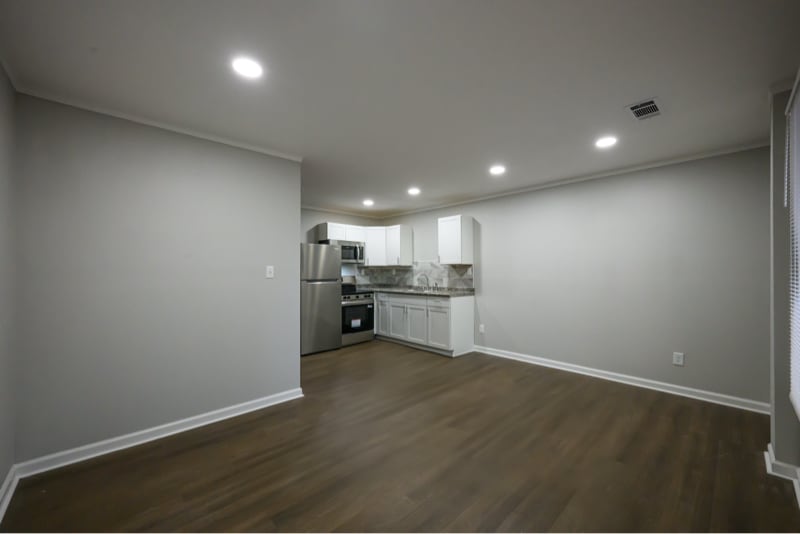 Building Photo - 195 E Charles St