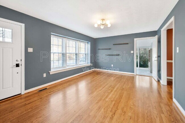 Building Photo - 109 Keeton Rd