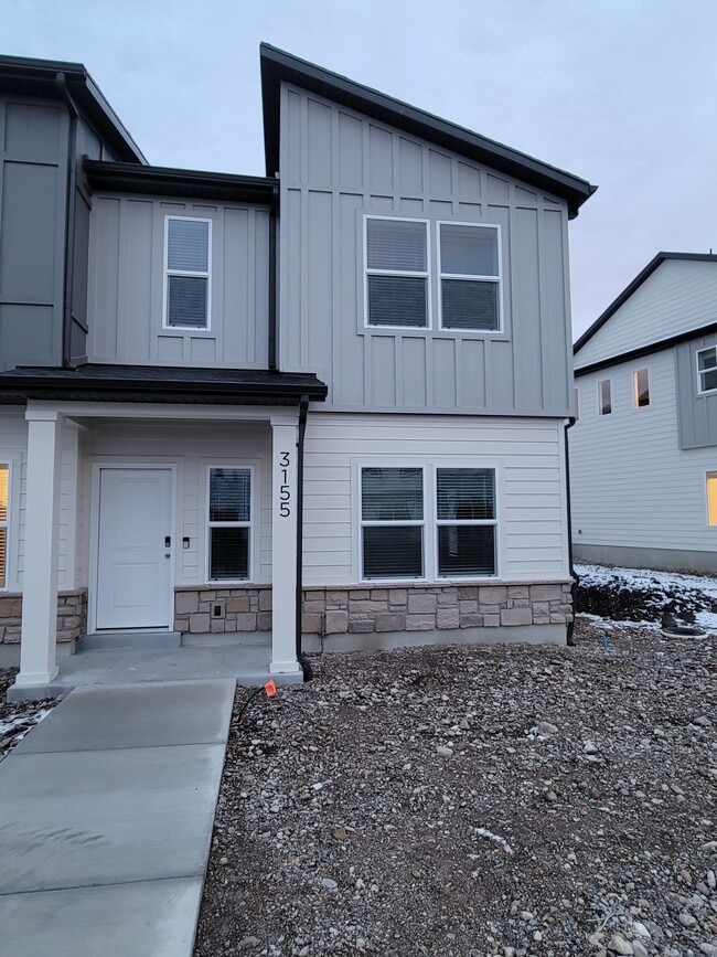 Building Photo - 3155 S 350 W