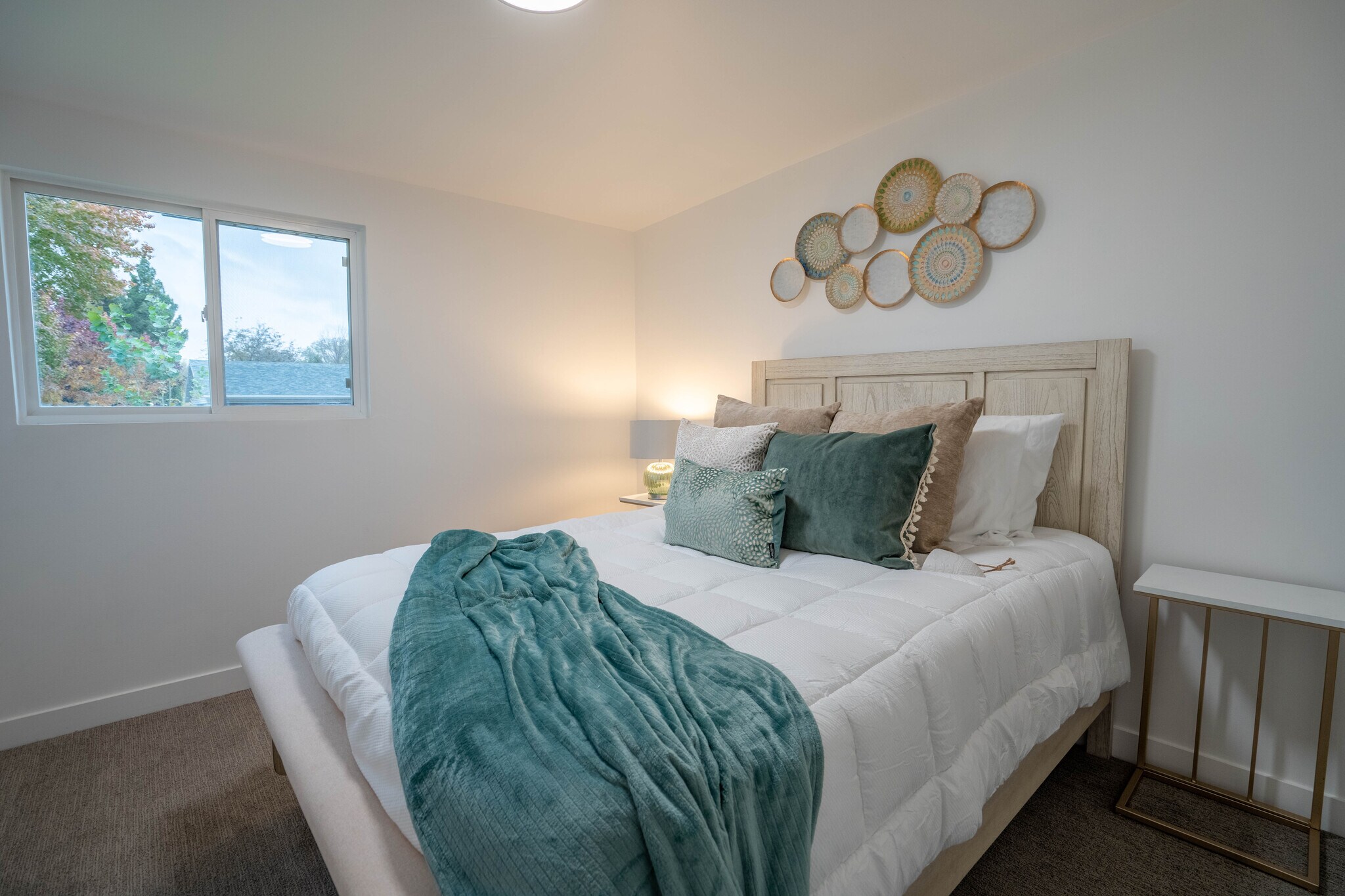 Building Photo - 961 E 5650 S