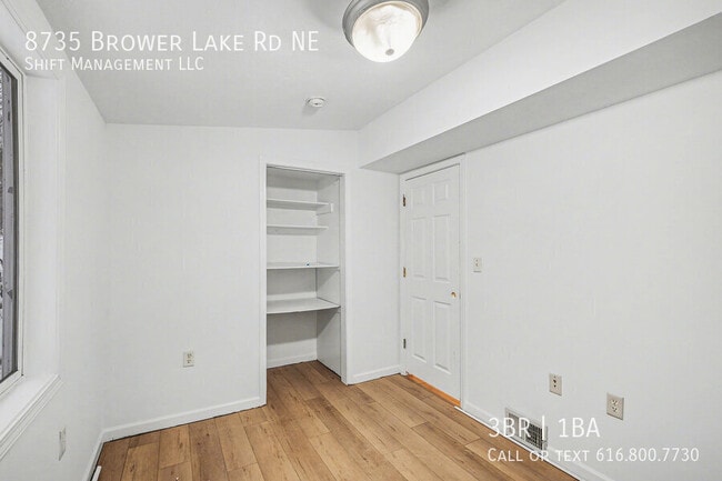 Building Photo - 8735 Brower Lake Rd NE