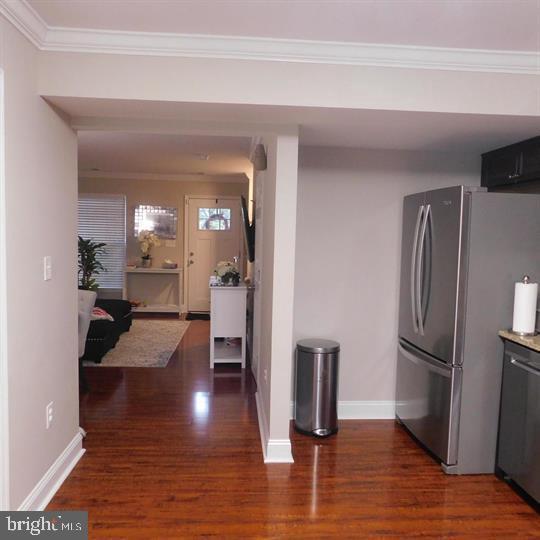 Building Photo - 567 Lancaster Pl