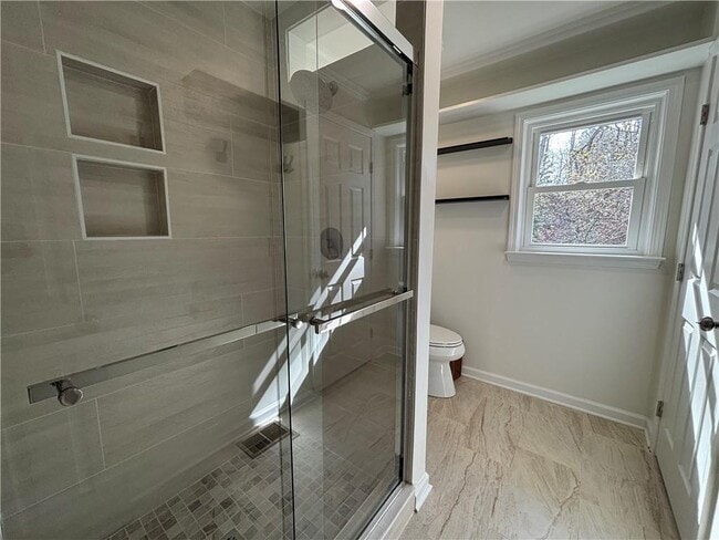 Building Photo - 3854 Davis St