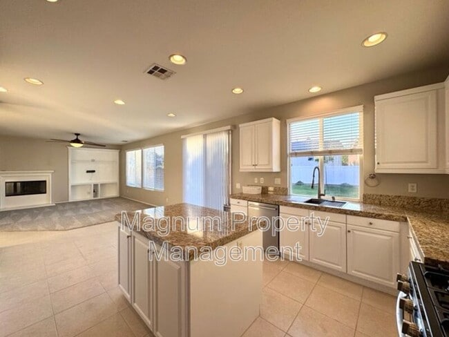 Building Photo - 36953 Ascella Ln