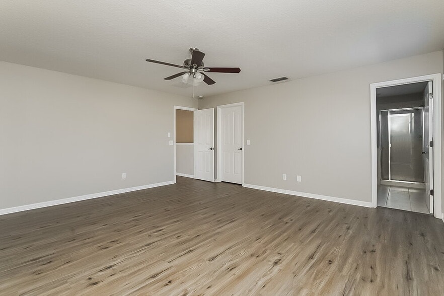 Building Photo - 17531 Sandgate Ct